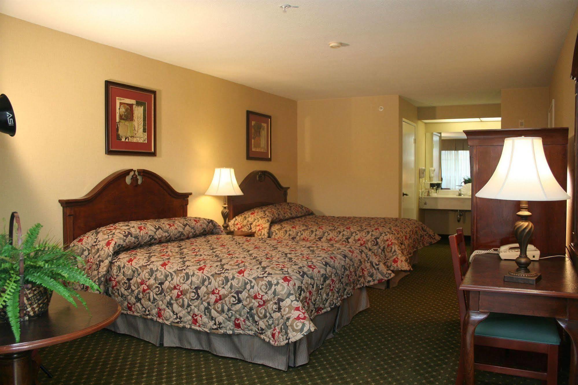 Anaheim Camelot Inn & Suites Zimmer foto